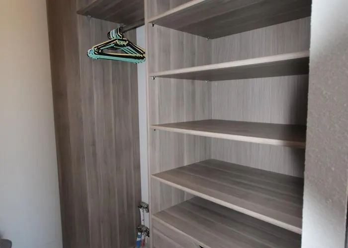 Villa Superbe Climatisee Cloturee, Wifi, 3 Km De La Mer, 4 Belles Chambres, Piscine Privee Sur Les Hauteurs Du Village Lxtou21