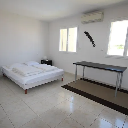 Superbe Climatisee Cloturee, Wifi, 3 Km De La Mer, 4 Belles Chambres, Piscine Privee Sur Les Hauteurs Du Village Lxtou21 וילה