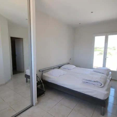 Superbe Climatisee Cloturee, Wifi, 3 Km De La Mer, 4 Belles Chambres, Piscine Privee Sur Les Hauteurs Du Village Lxtou21 וילה *